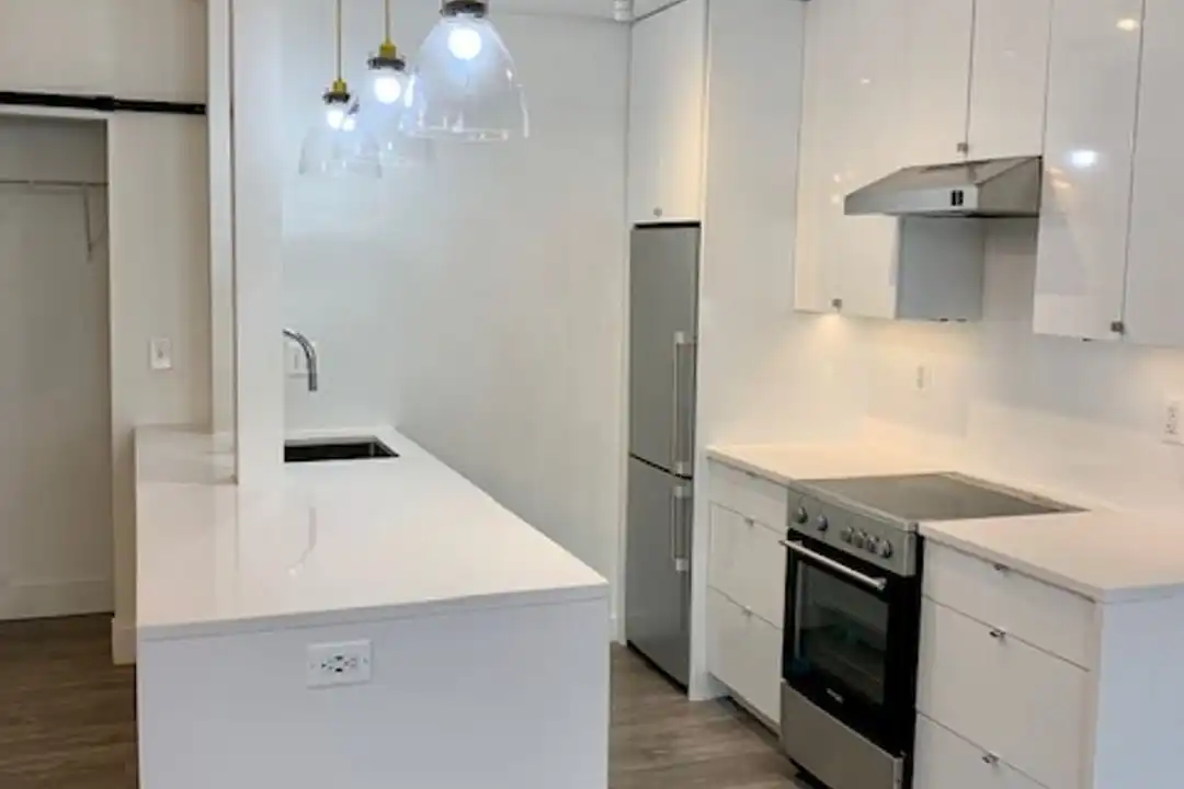1881 3rd St NW unit 202 - View 6