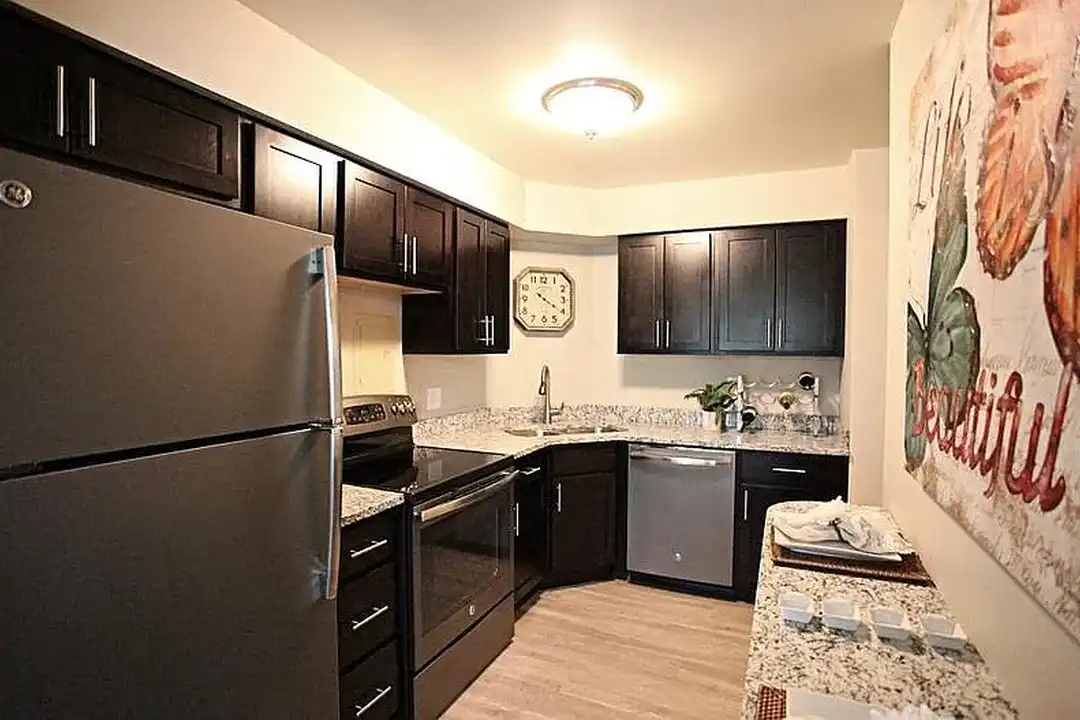 Hamilton House – photo 1 of 24