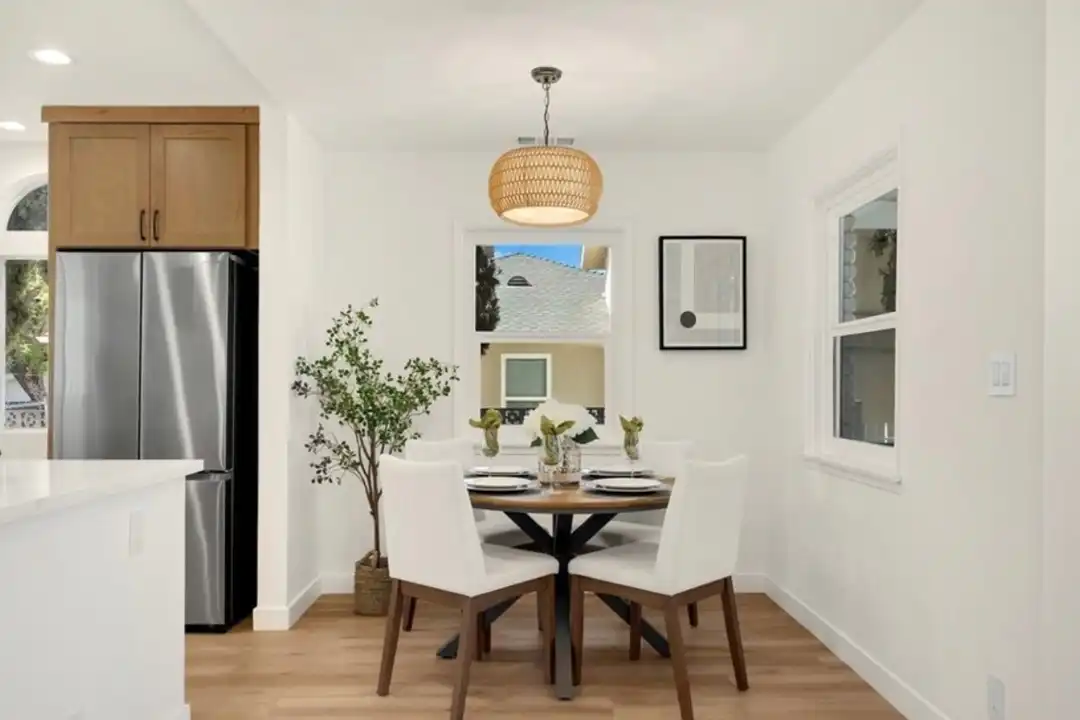 House in Los Angeles - View 4