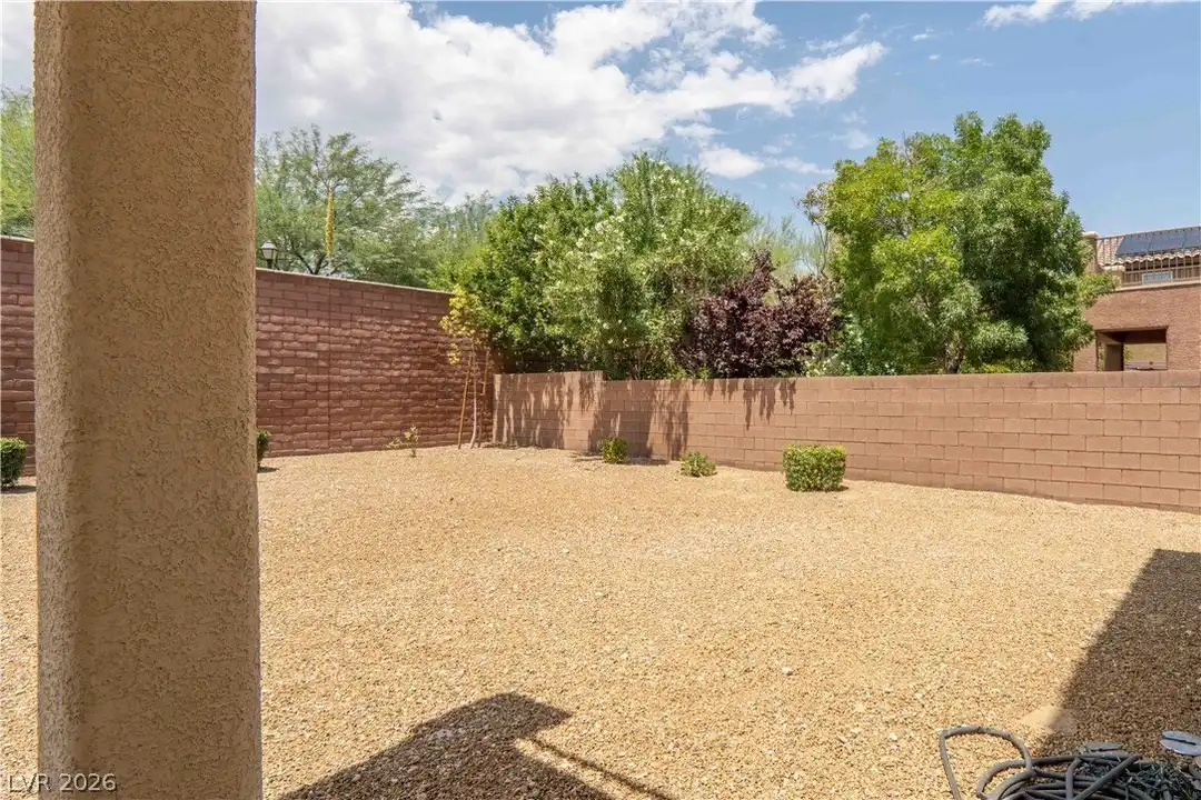 10127 Glorious Moon Ct - View 4