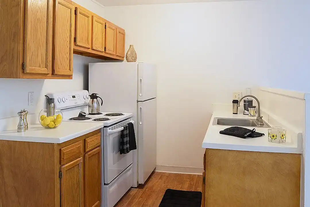 Manor House Apartments – photo 1 of 42