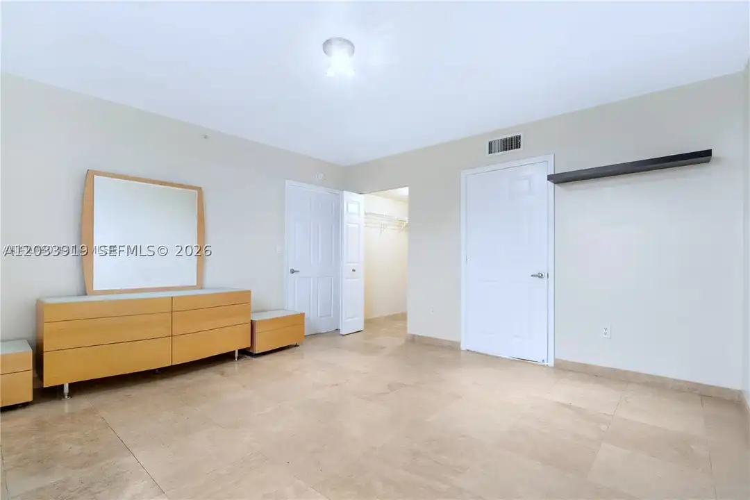 8888 Collins Ave unit 314 - View 4