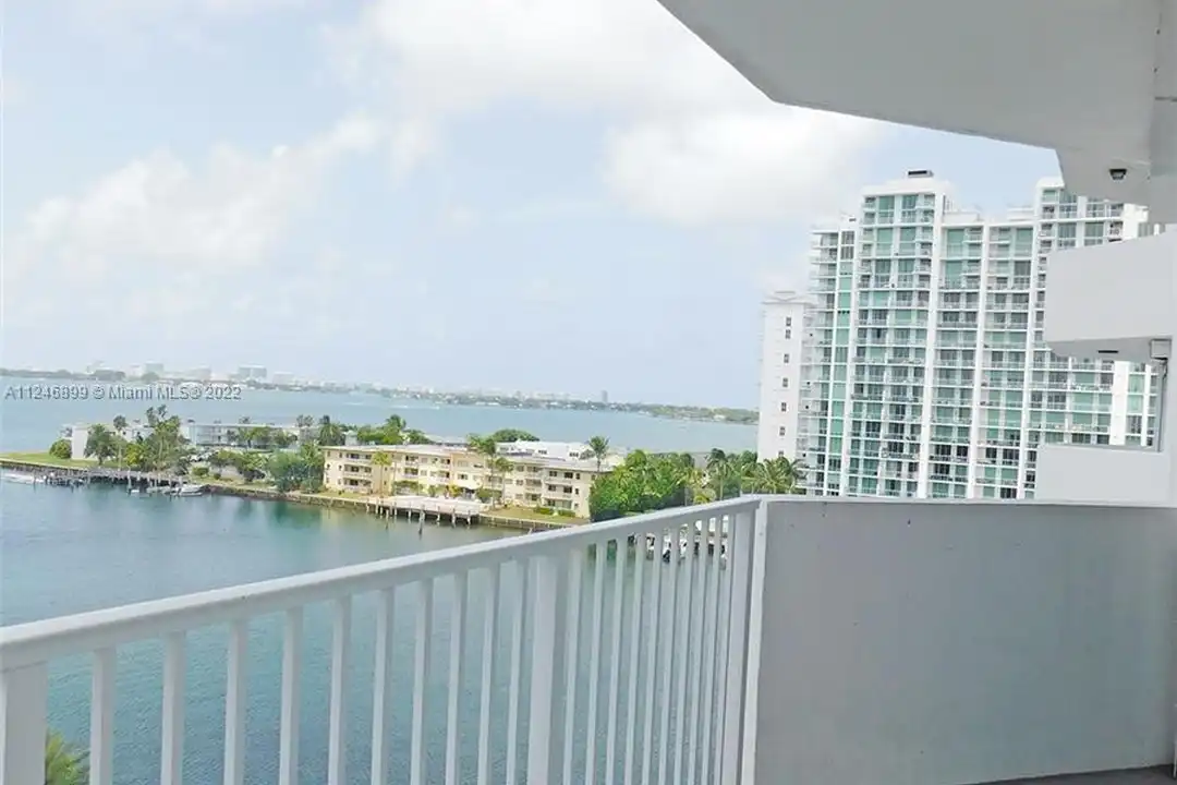 7933 West Dr - View 2