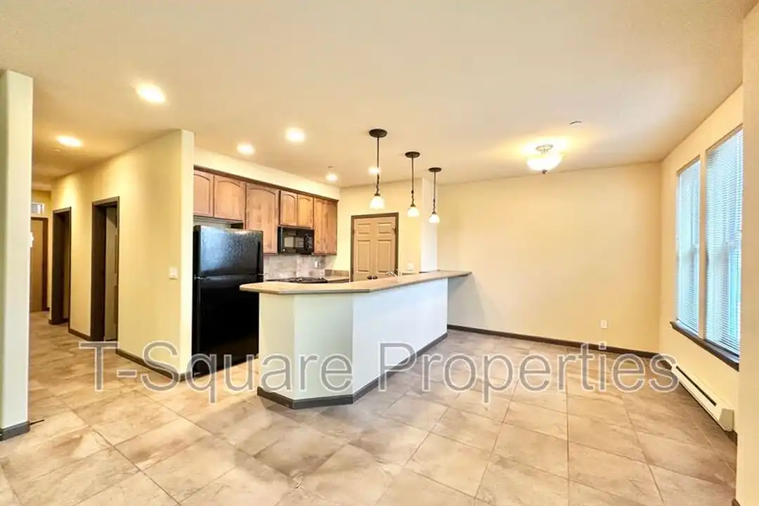 9505 NE 180th St unit # 102 – photo 1
