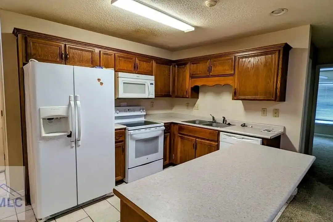 306 N Main St - View 5