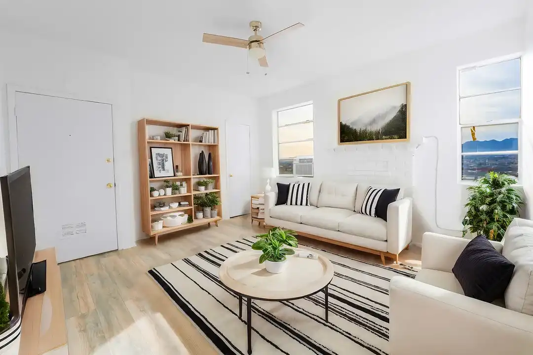 Sunset Heights - 712 Prospect St - More