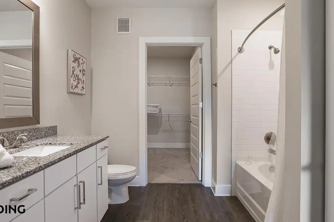 Apartment in Colorado Springs - View 5