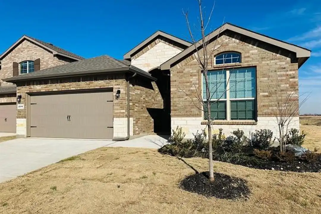 2516 Bellatrix Dr - View 2