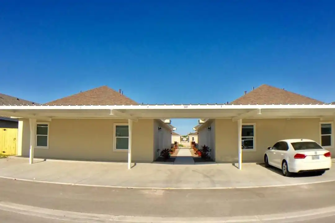 511 Downing Ave unit 1 - View 6