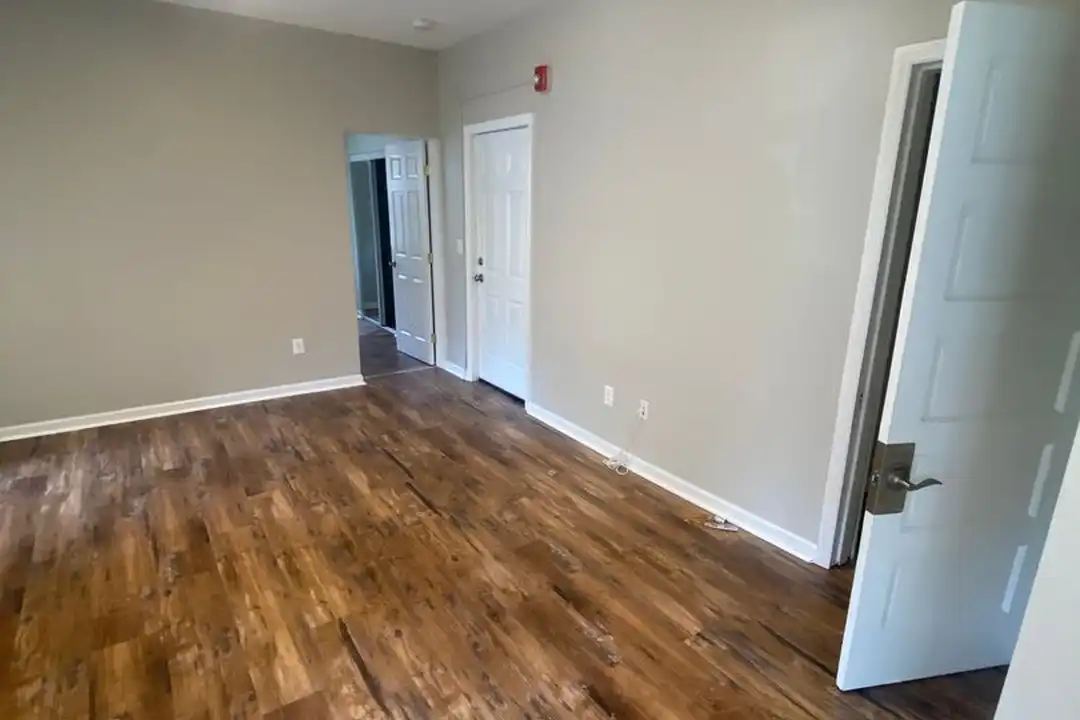 Apartment in Pittsburgh - View 5