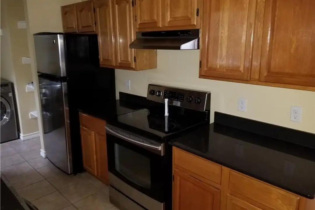 3111 E 13th St unit Unit A - View 5