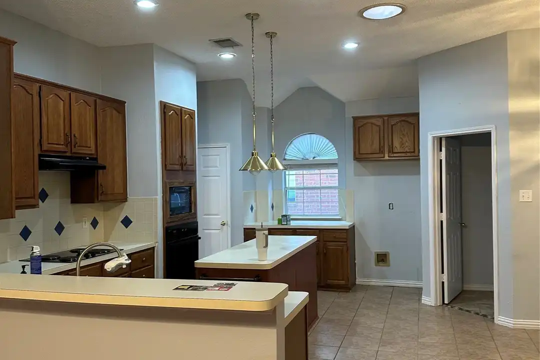 House in Flower Mound - View 4