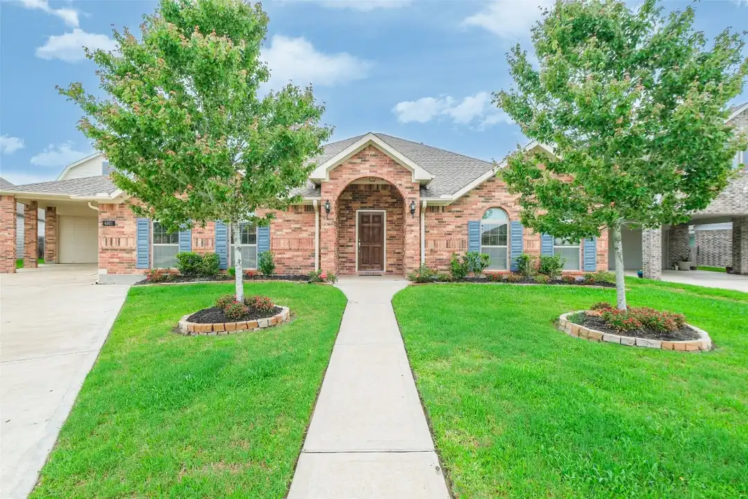House in Manvel - View 3
