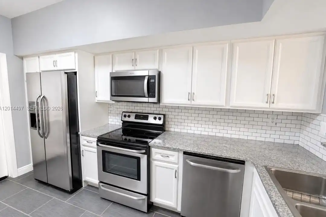 11840 SW 99th St #11840 - View 2