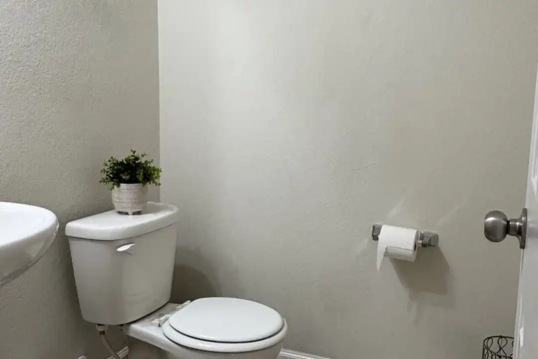 1422 Kedros - View 3