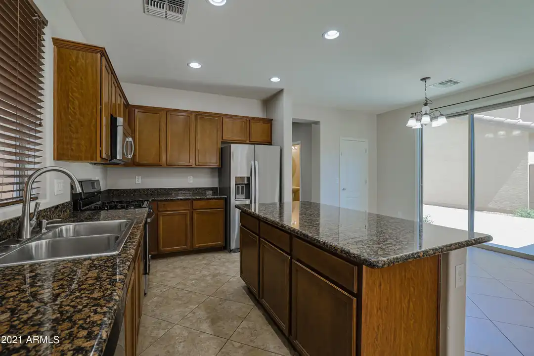 3551 E Tulsa St - More