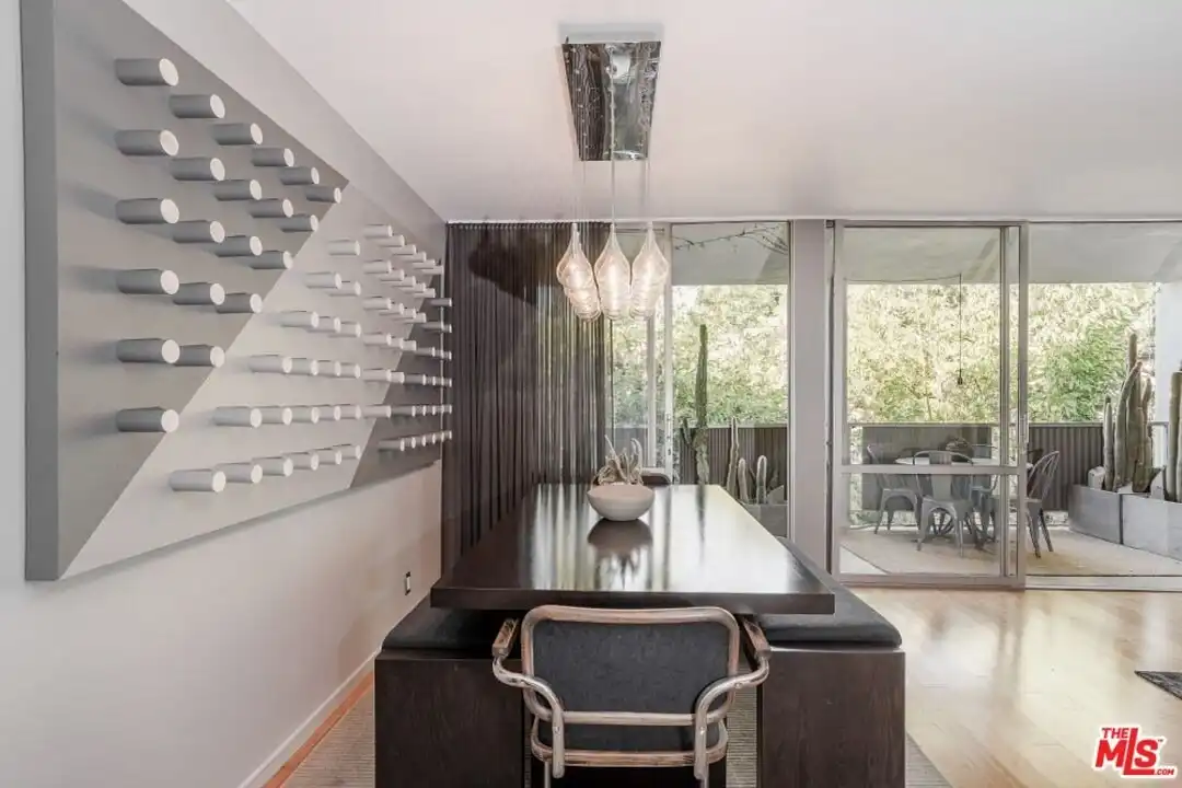 850 Kings Rd #306 - View 3