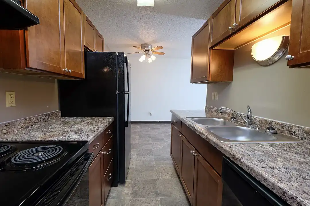 Carlton Place – photo 1