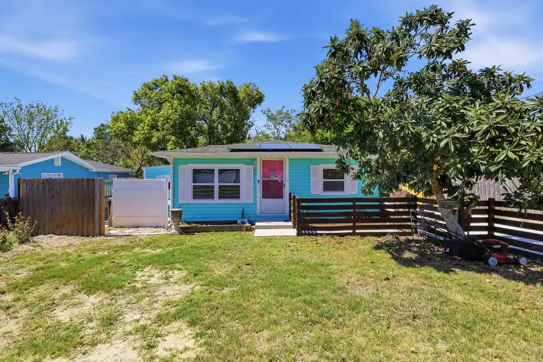 587 Dixie Hwy unit Main House – photo 1