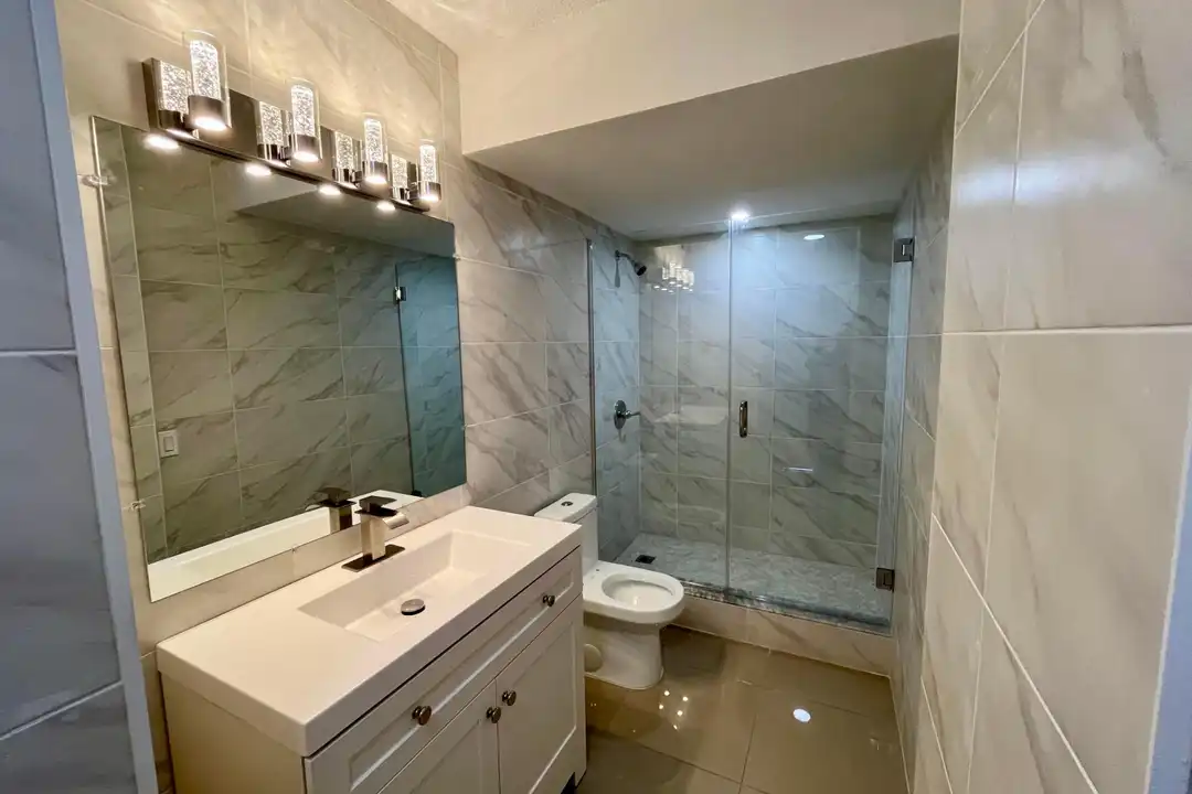 1801 S Ocean Dr unit 633 - View 3