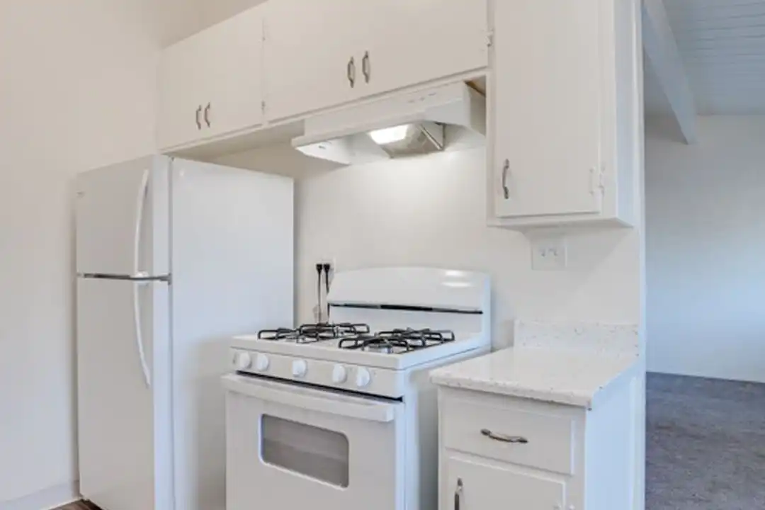 127 W Renette Ave unit M - View 2