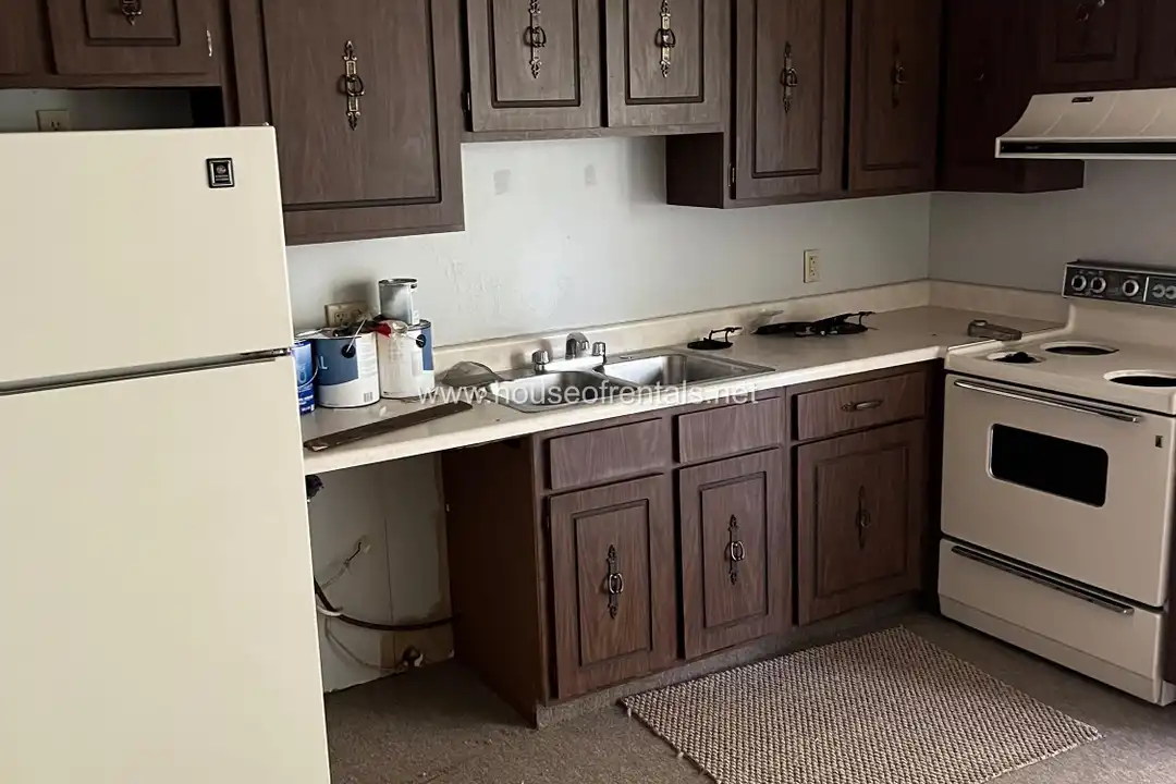 24 Razer Dr unit 1 - West Frankfort, IL | Rent.