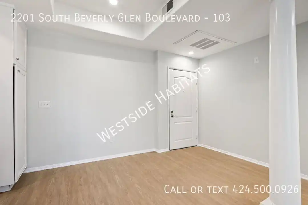 2201 S Beverly Glen Blvd - More