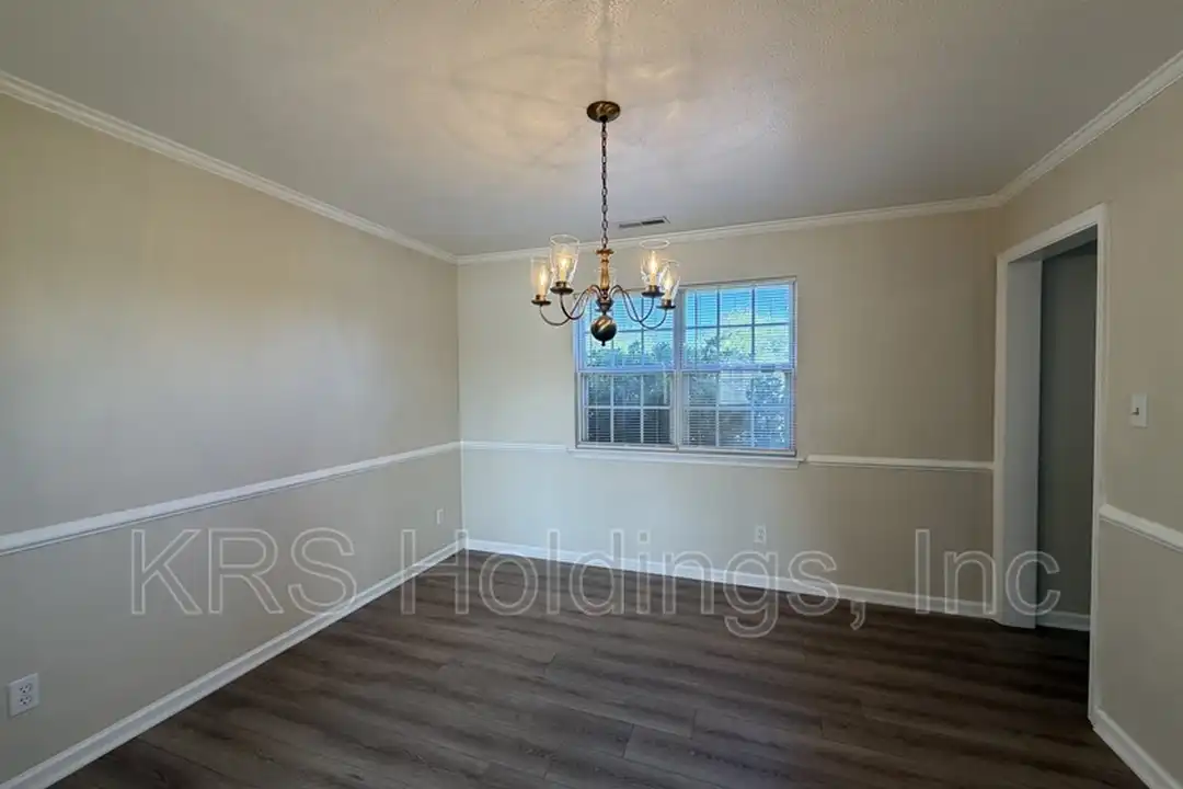 917 Timber Creek Pl - View 5