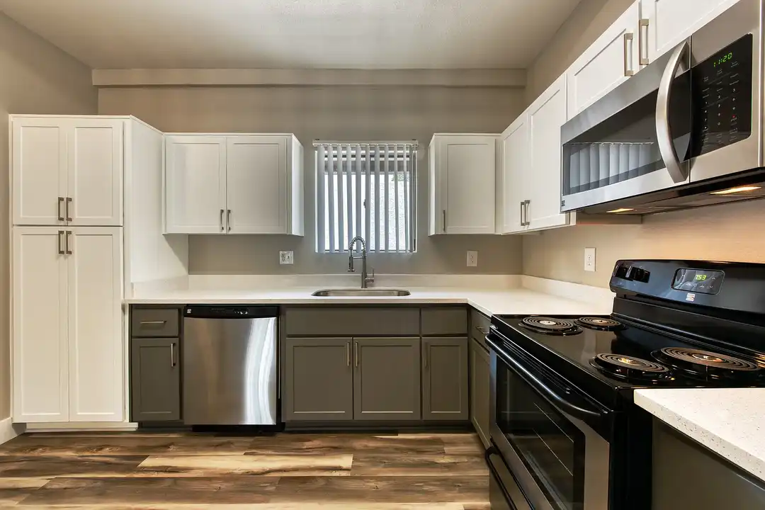 Avana Tempe - More