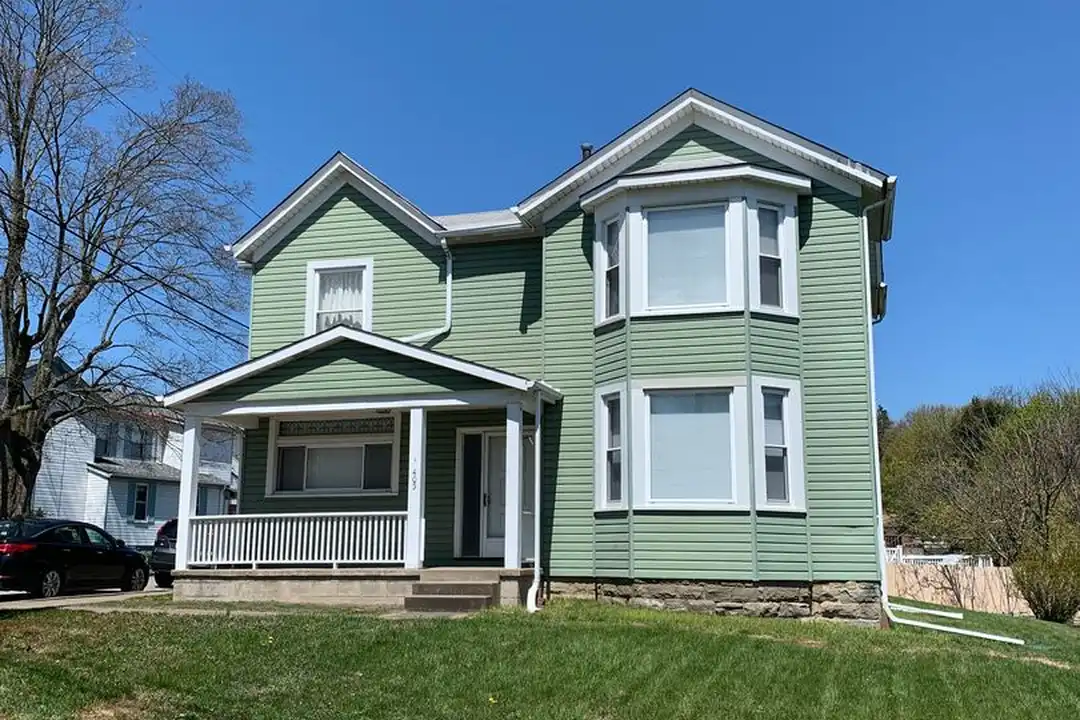 405 Grant Ave unit Apartment #2 – photo 1 of 16