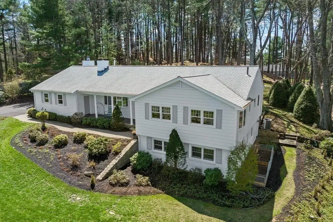 25 Forest Ridge Rd – photo 1 of 26