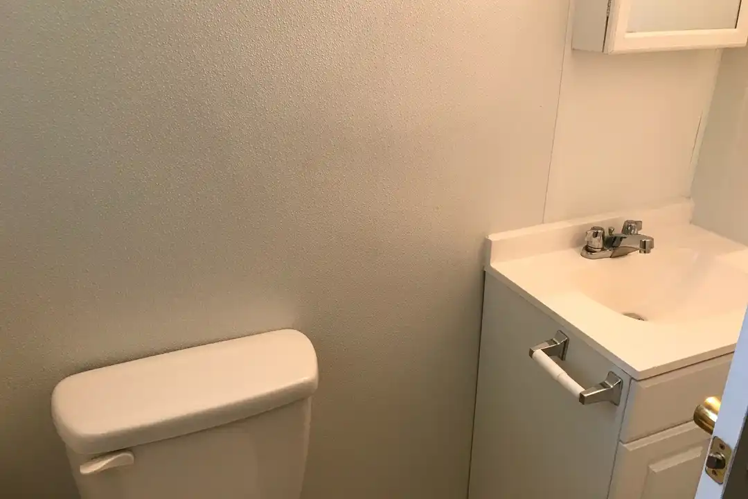 910 N Ewing St unit 910 Ewing – pohled 2
