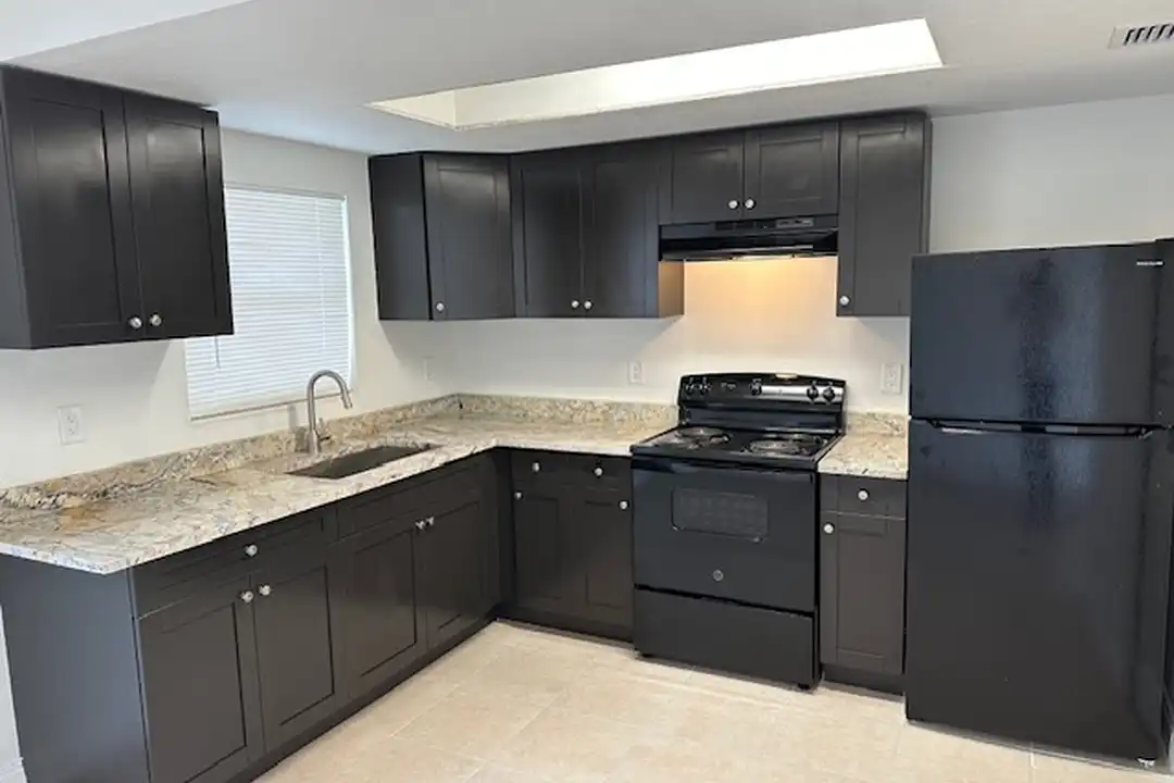 3225 Avenue J unit O – photo 1