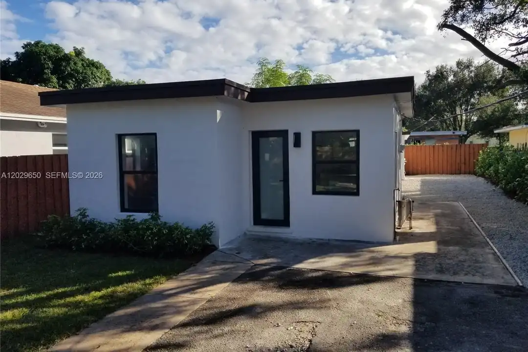 1756 NW 94th St #FRONT - View 2