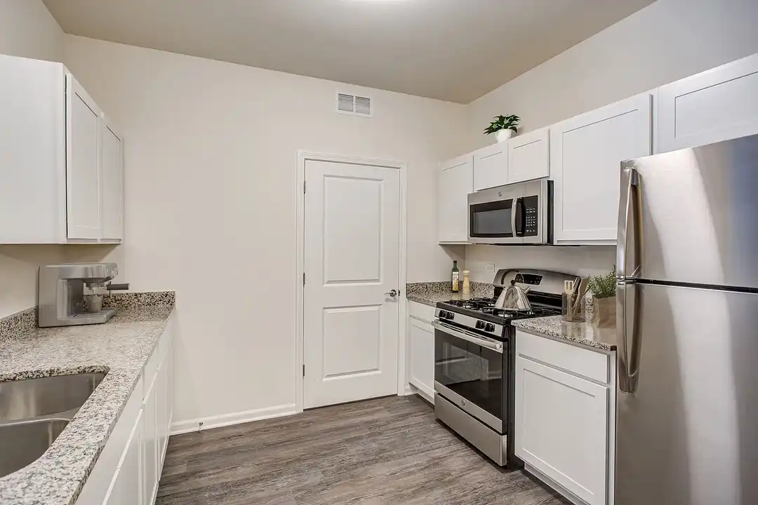 Highland Ridge - 14158 S Hilltop Ln - Lockport, IL | Rent.