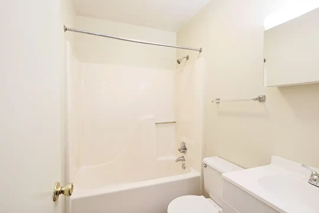 1411 Short 18th St unit Short 18th St 1411 #B - More