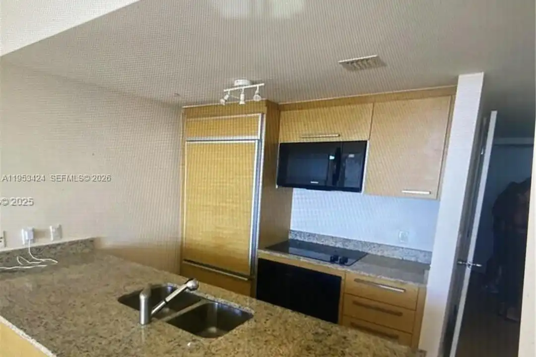1800 S Ocean Dr #2909 - View 5