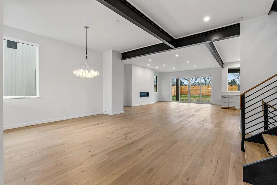 2155 Vine Ave - View 5