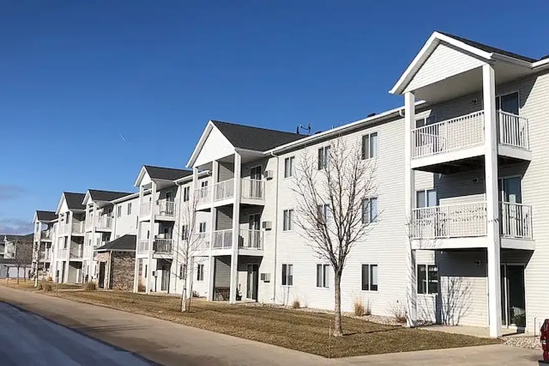 Brandy Hill Apartments – photo 1