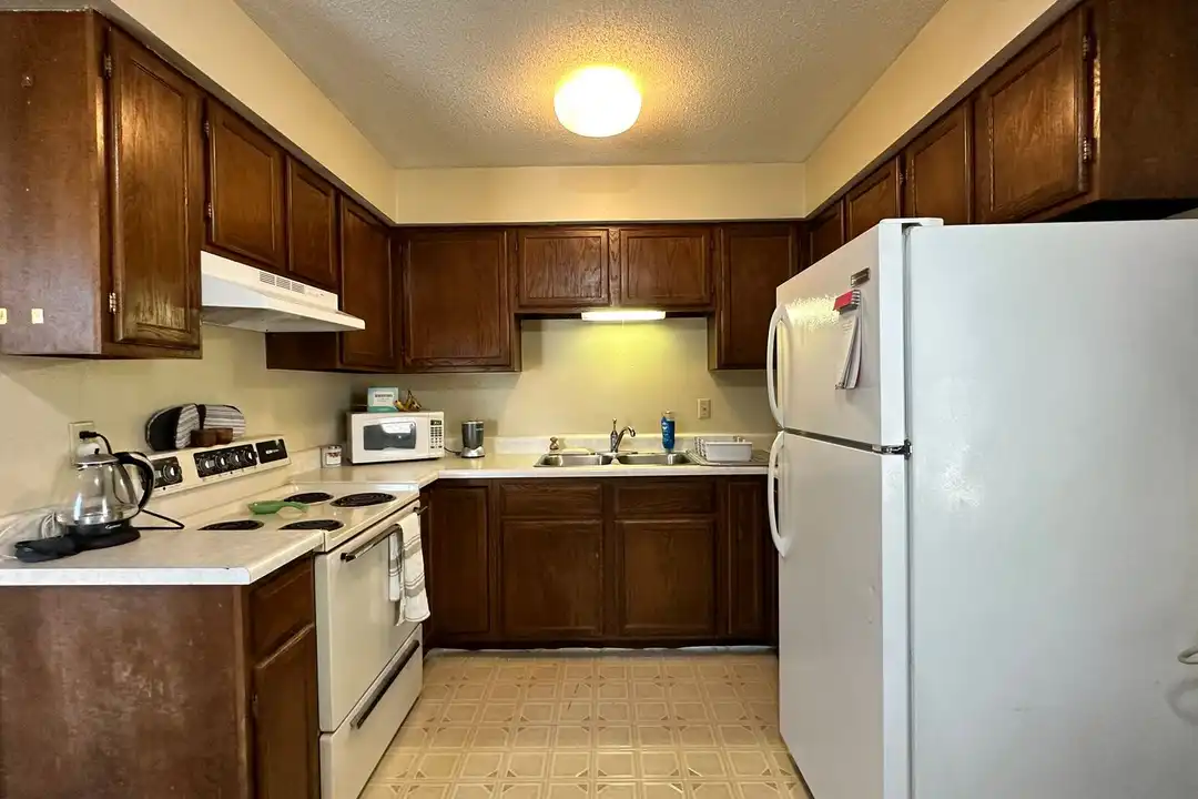 3210 Oak Knoll Dr unit 4 - View 3