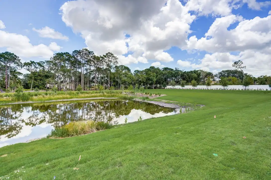 5728 SE Edgewater Cir - View 4
