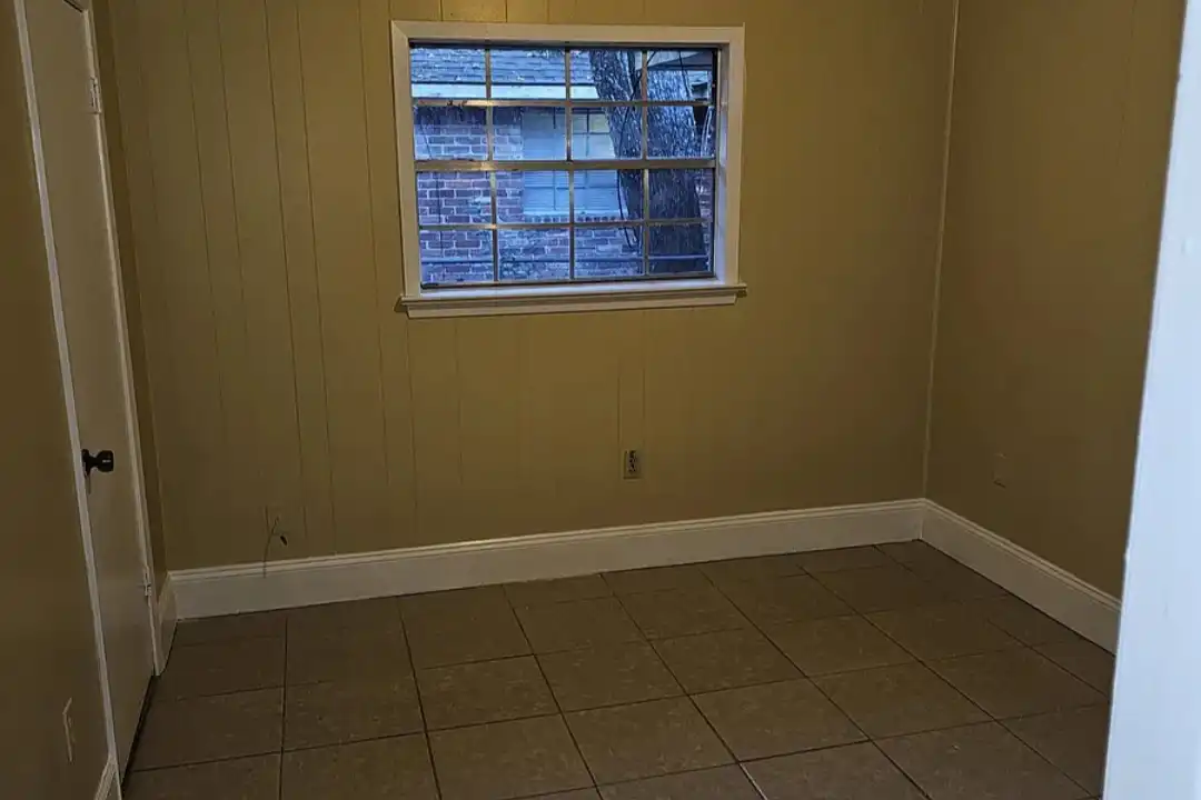 House in Baton Rouge - View 5