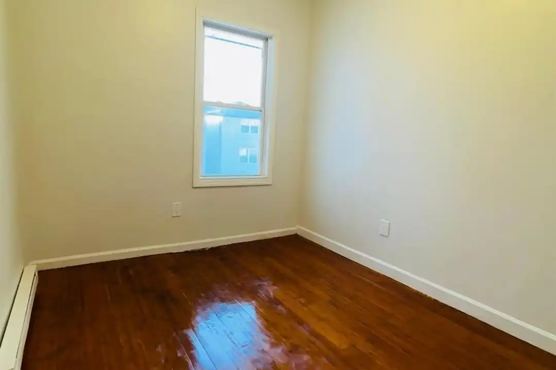 489 S 17th St #2 - View 3