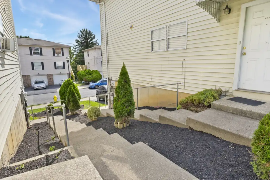 503 S Austin St unit 503 A - View 6