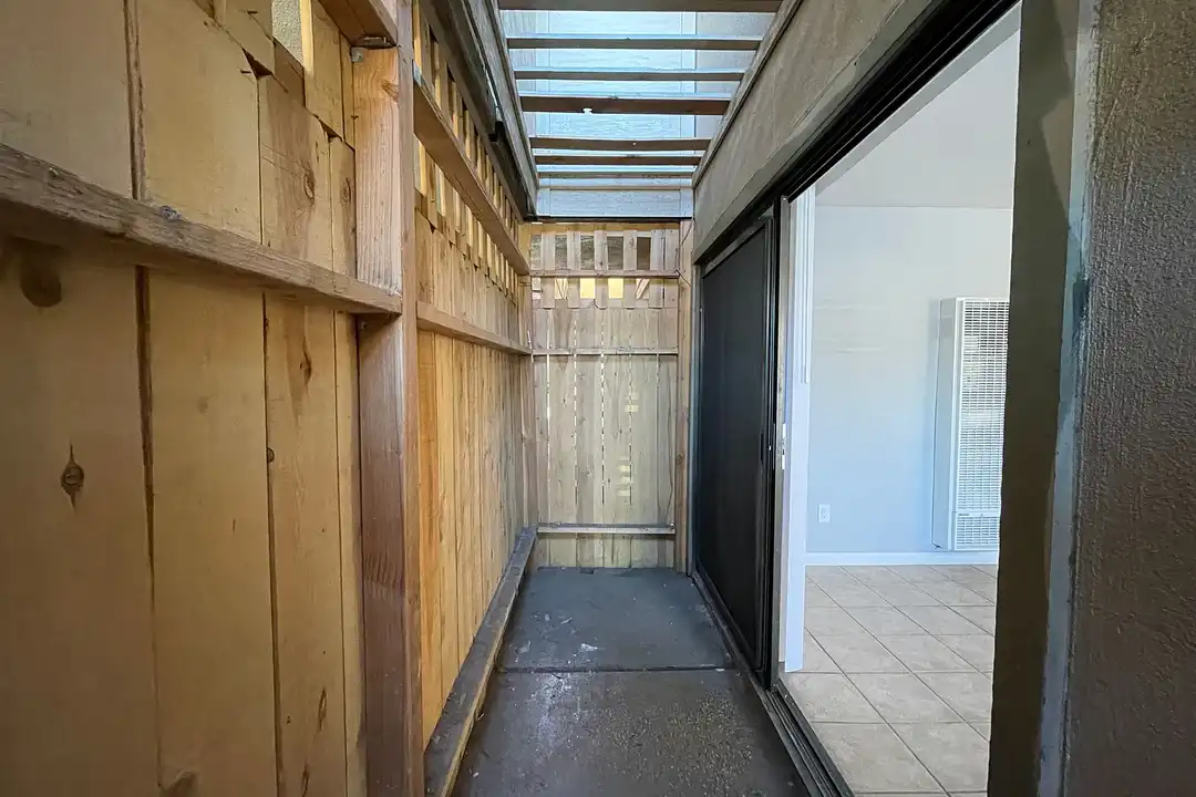 Park Villa Apartments – photo 1