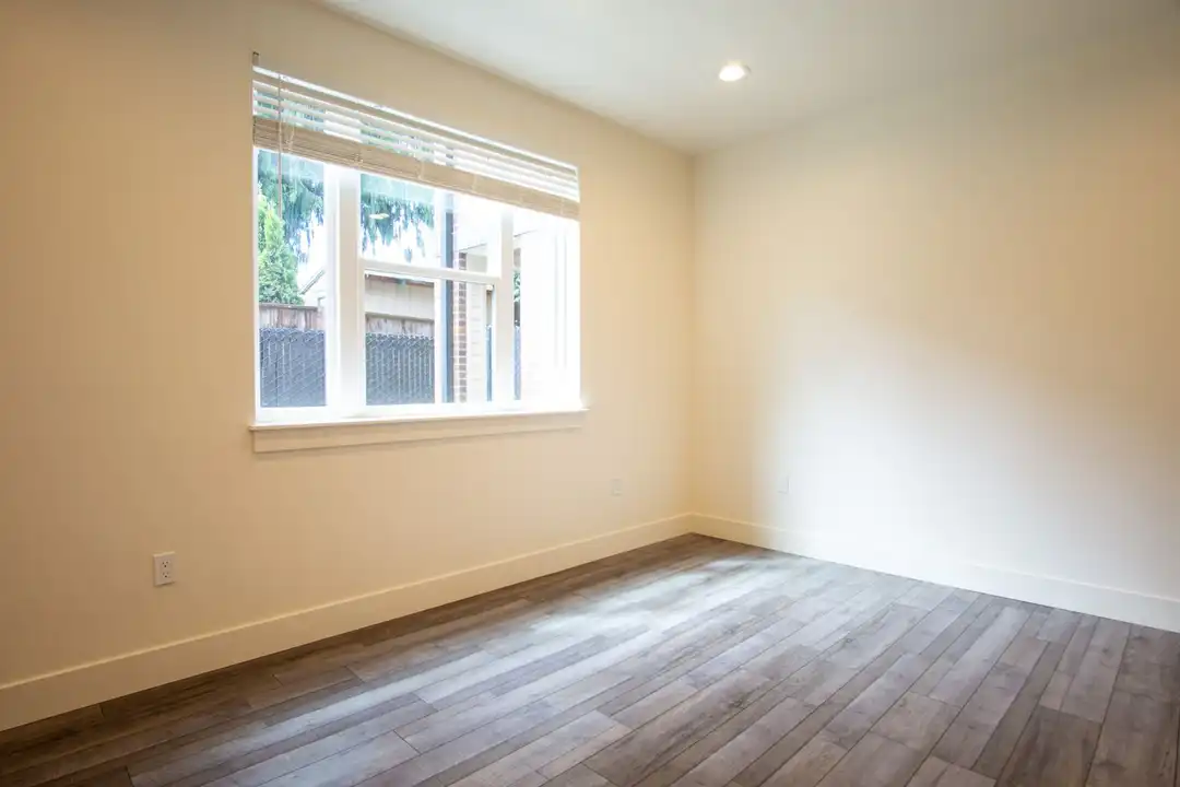 8015 N Oswego Ave unit 02 - View 4