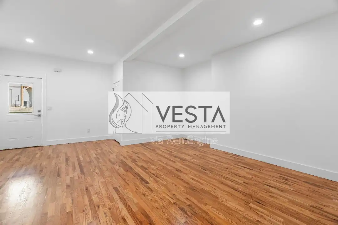 510 Deaverview Rd - More