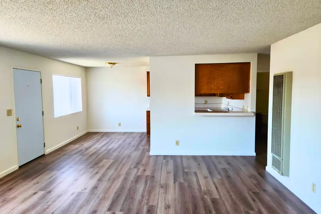 827 Grand Ave unit Unit E – photo 1