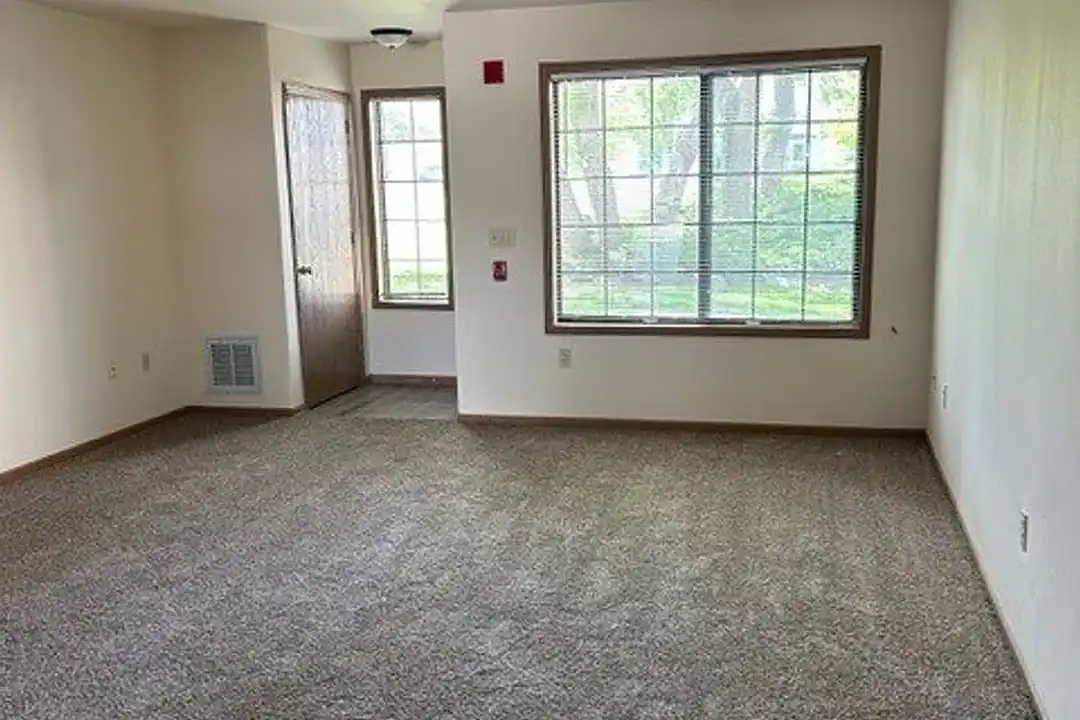 Lake Court Apartments - More