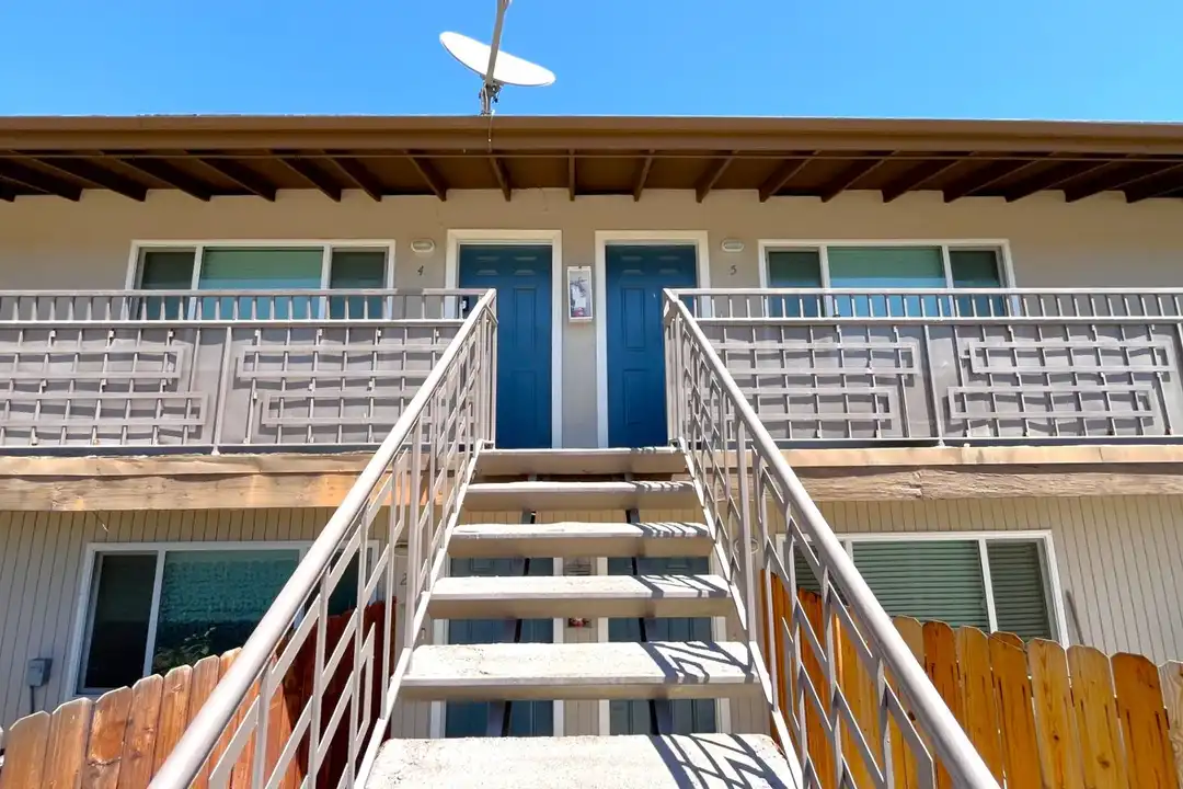 70 N San Mateo St unit 5 – photo 1